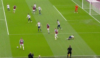 开云体育在线-【英超】贝尔助攻+中楣 孙兴慜补时中柱 热刺客场负